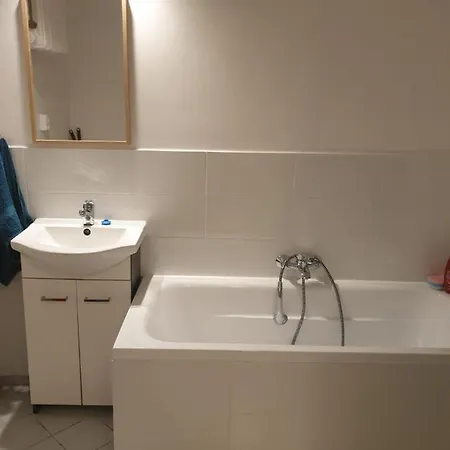 Apartament Hoza *